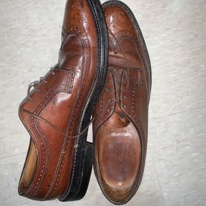 Vintage Florsheim Imperial 5-nail Wingtip